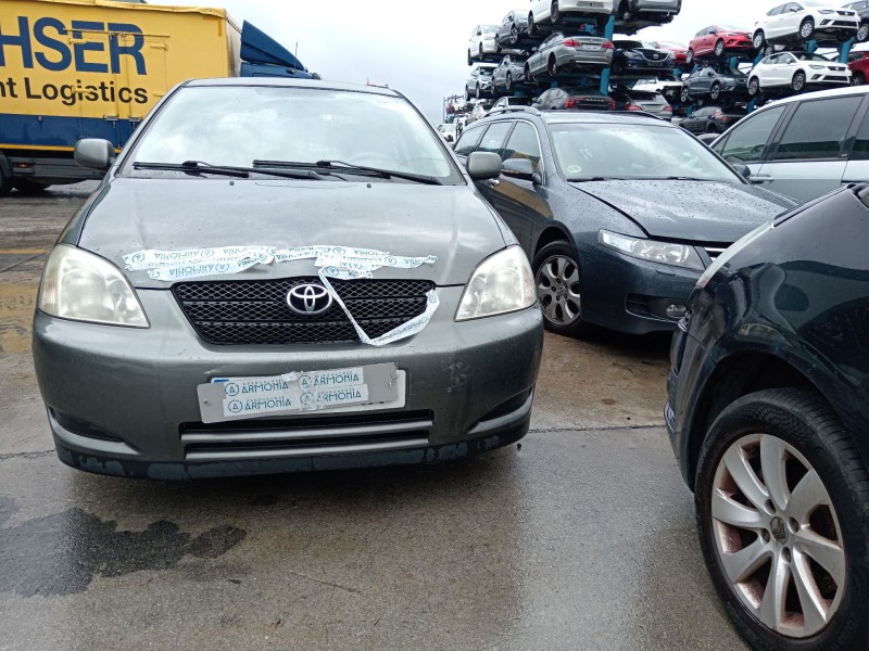 toyota corolla compact (_e11_) del año 2002