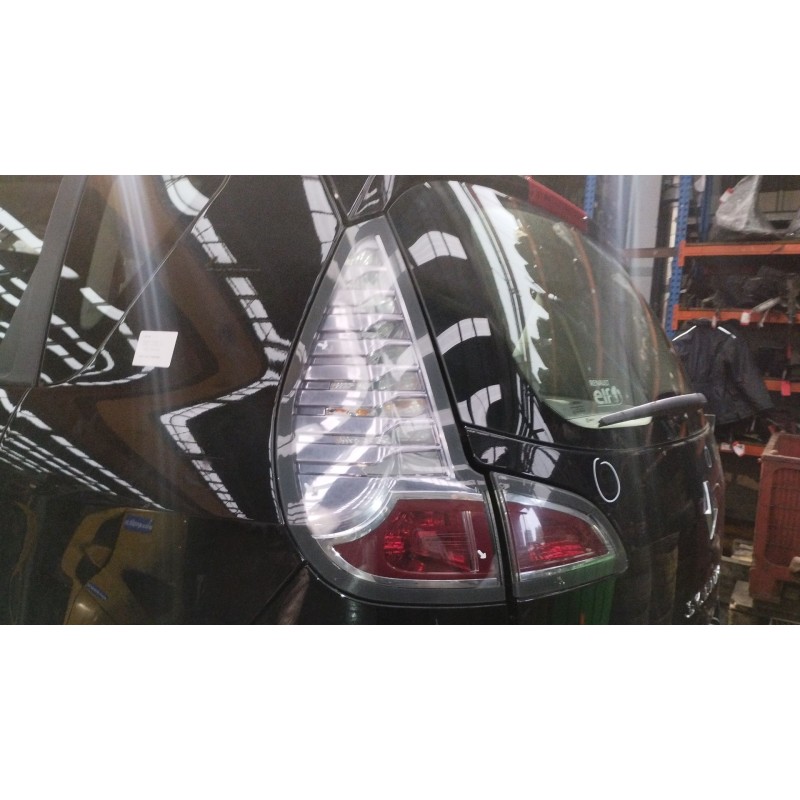 Recambio de piloto trasero izquierdo para renault scénic iii (jz0/1_) 1.2 tce referencia OEM IAM 265558940R 2655550013R 