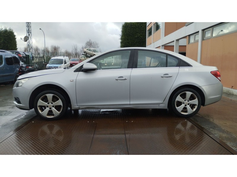 chevrolet cruze (j300) del año 2010