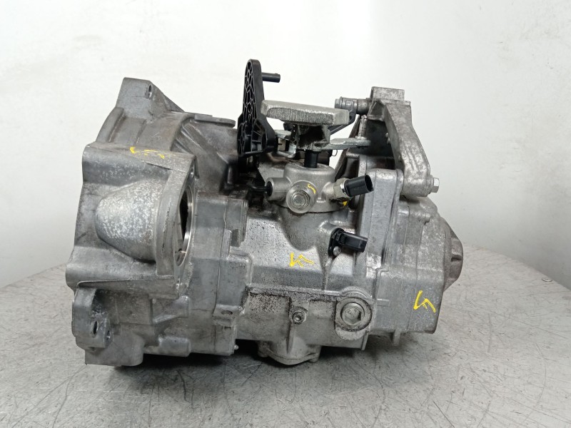 Recambio de caja cambios para volkswagen touran (5t1) 1.6 tdi referencia OEM IAM QXB  
