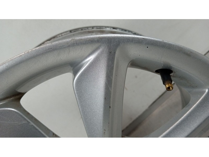 Recambio de llanta para ford fiesta vii (hj, hf) 1.0 ecoboost referencia OEM IAM H1BJ1007C1A  