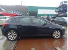 opel astra j (p10) del año 2009