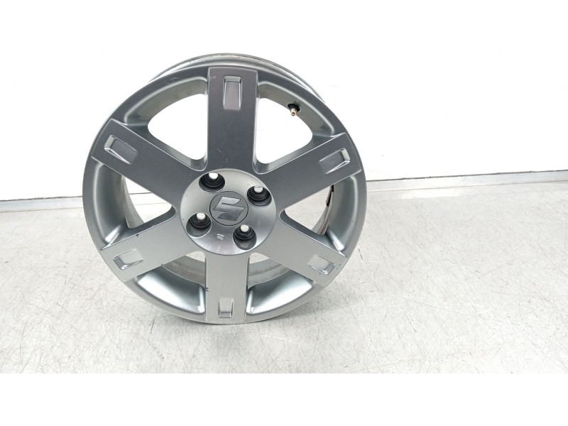 Recambio de llanta para suzuki swift berlina (mz) gl (5-ptas.) referencia OEM IAM SU0255545  
