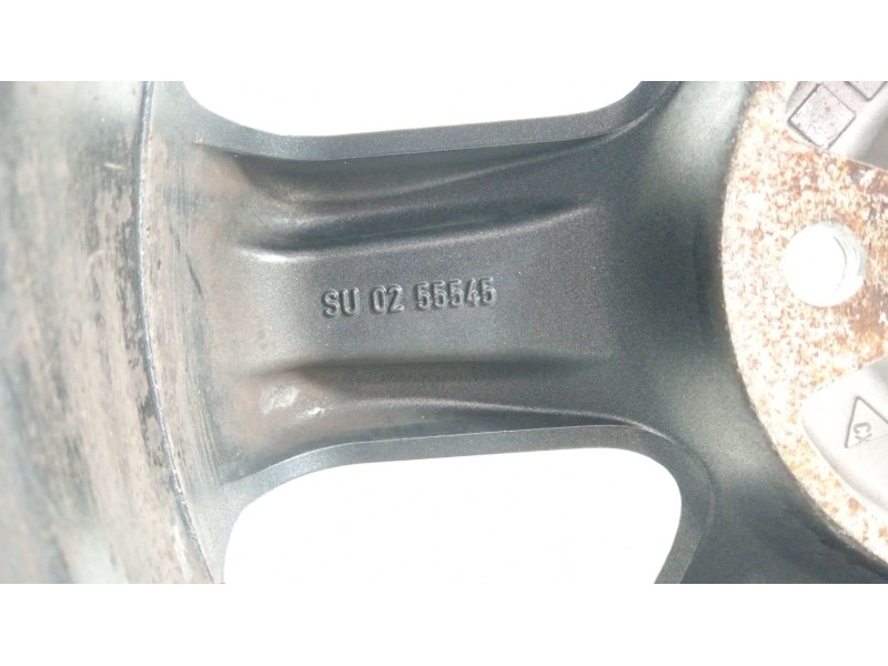 Recambio de llanta para suzuki swift berlina (mz) gl (5-ptas.) referencia OEM IAM SU0255545  