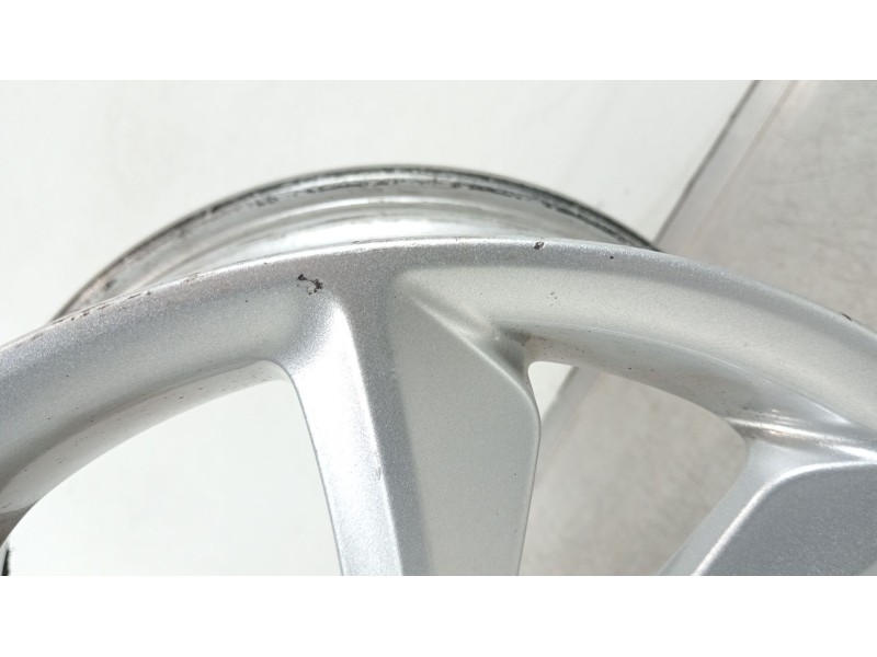 Recambio de llanta para ford fiesta vii (hj, hf) 1.0 ecoboost referencia OEM IAM H1BJ1007C1A  