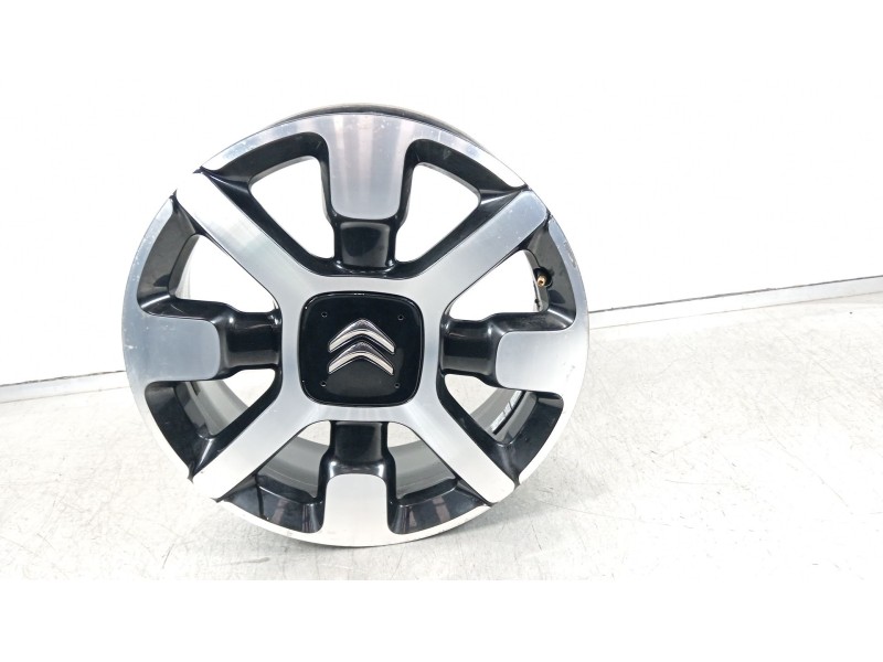 Recambio de llanta para citroën c4 cactus 1.6 bluehdi 100 referencia OEM IAM 9800494077  
