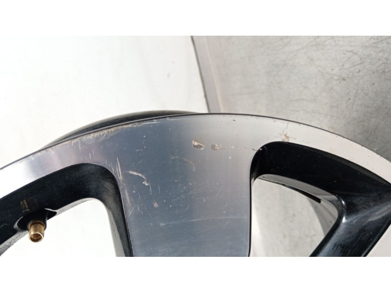 Recambio de llanta para citroën c4 cactus 1.6 bluehdi 100 referencia OEM IAM 9800494077  