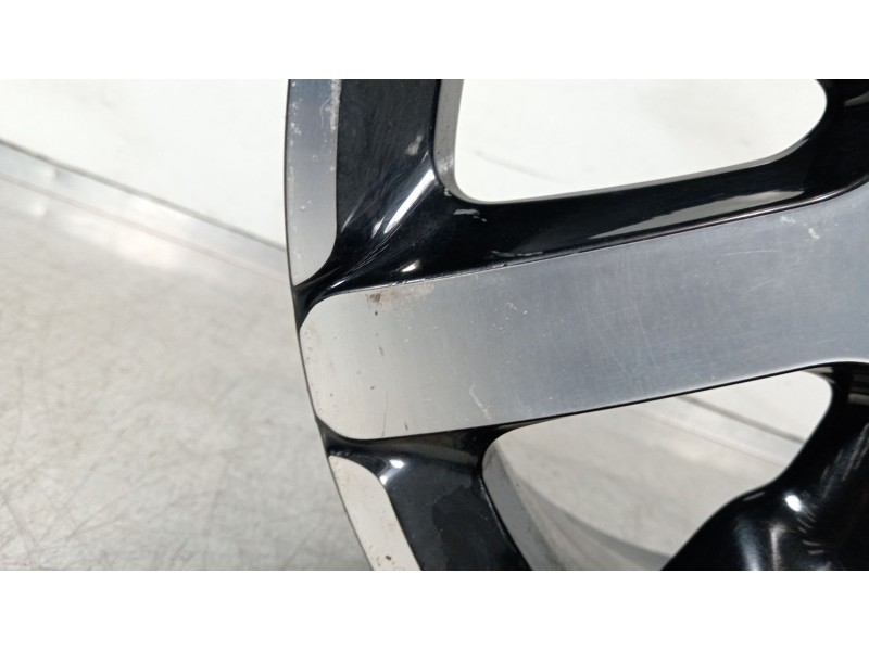 Recambio de llanta para citroën c4 cactus 1.6 bluehdi 100 referencia OEM IAM 9800494077  