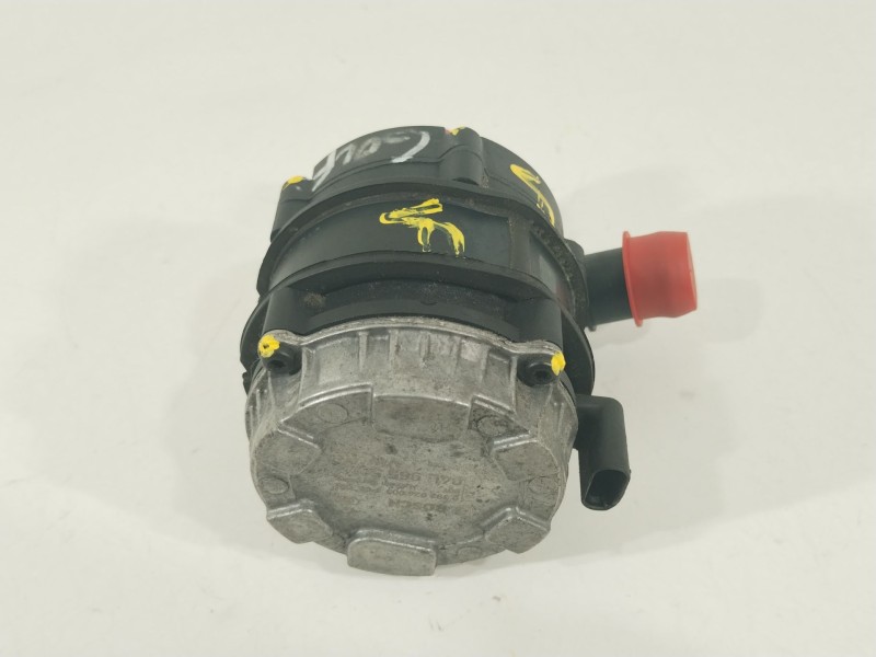 Recambio de bomba agua para volkswagen golf vii lim. gte referencia OEM IAM 04L965567 0392024003 