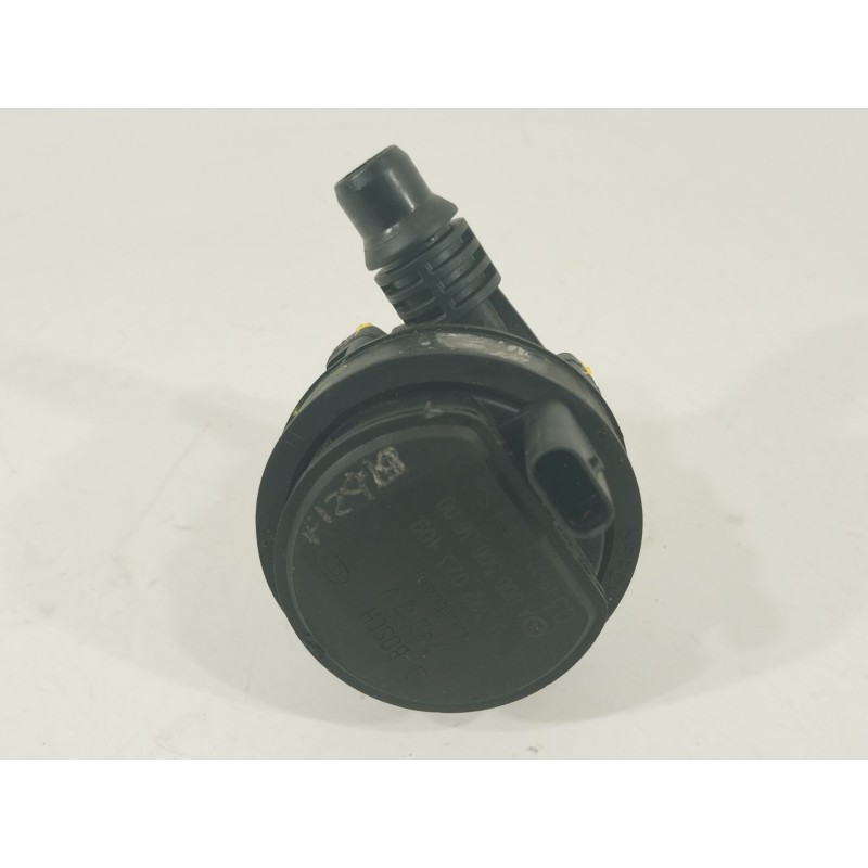 Recambio de bomba agua para mercedes-benz clase a (w176) a 180 (176.042) referencia OEM IAM A0005003600 0392023409 