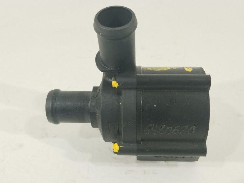 Recambio de bomba agua para audi a4 b8 (8k2) 2.0 tdi referencia OEM IAM 06H121601M 704071210 