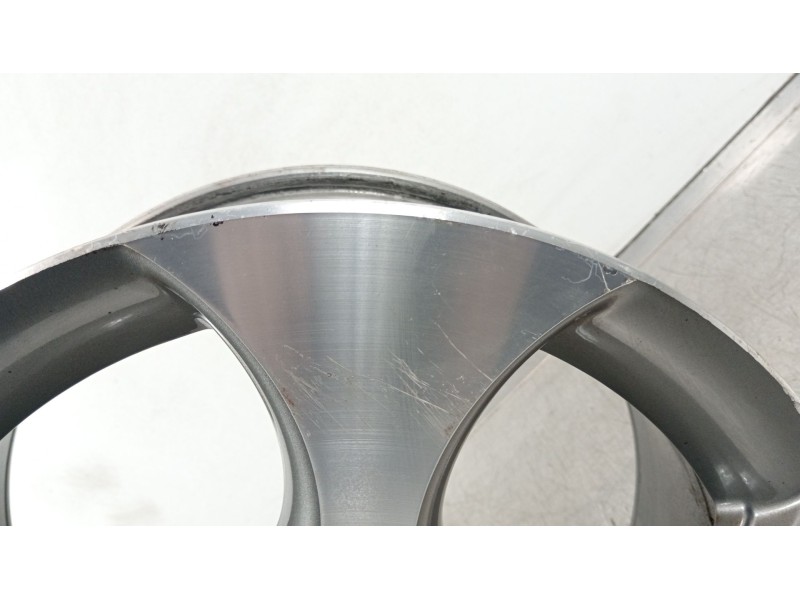 Recambio de llanta para volkswagen golf vi (5k1) gti referencia OEM IAM 1K0601025AH  