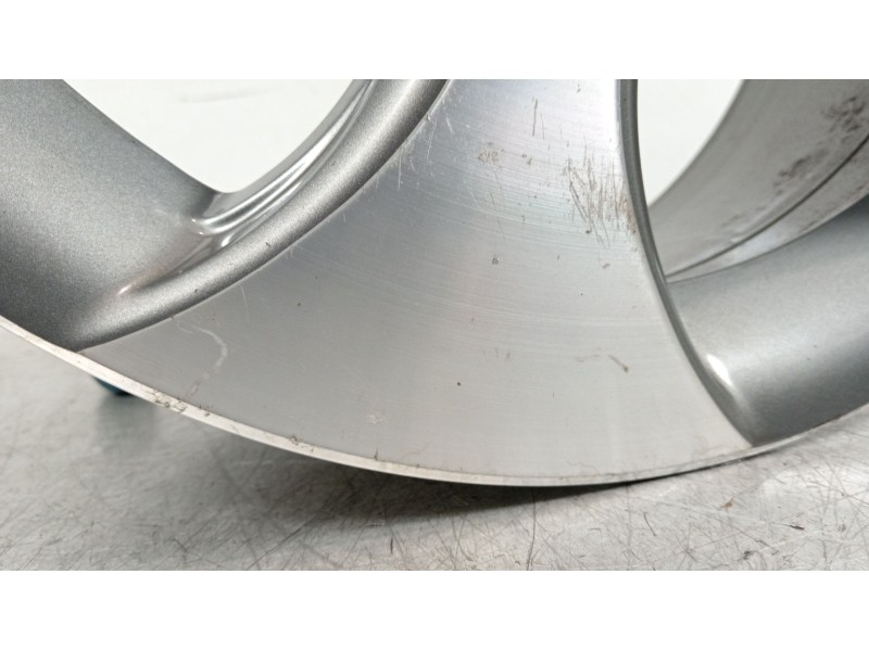 Recambio de llanta para volkswagen golf vi (5k1) gti referencia OEM IAM 1K0601025AH  