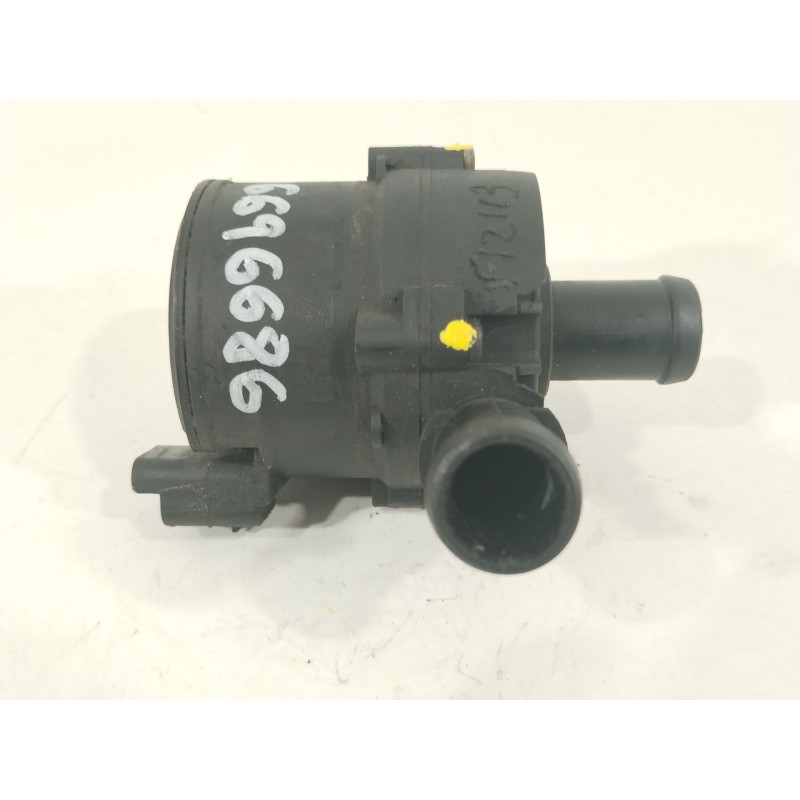 Recambio de bomba agua para opel vivaro b kasten/combi combi l1 2.7t referencia OEM IAM 925164GA0A 0392023219 
