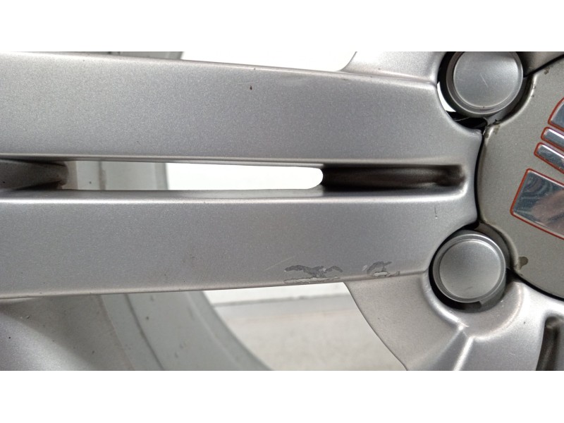 Recambio de llanta para seat leon (1p1) fr 1 referencia OEM IAM 1P0601025D  