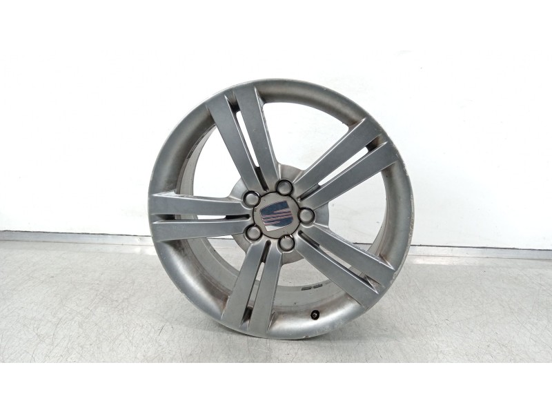Recambio de llanta para seat leon (1p1) fr 1 referencia OEM IAM 1P0601025D  