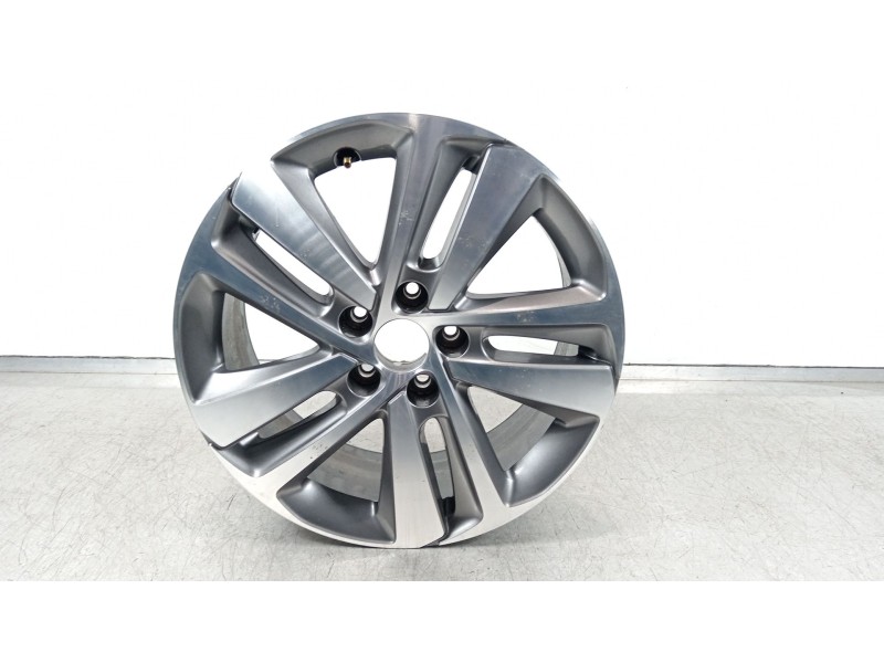 Recambio de llanta para peugeot traveller autobús (v_) 2.0 bluehdi 145 referencia OEM IAM 9810098577  