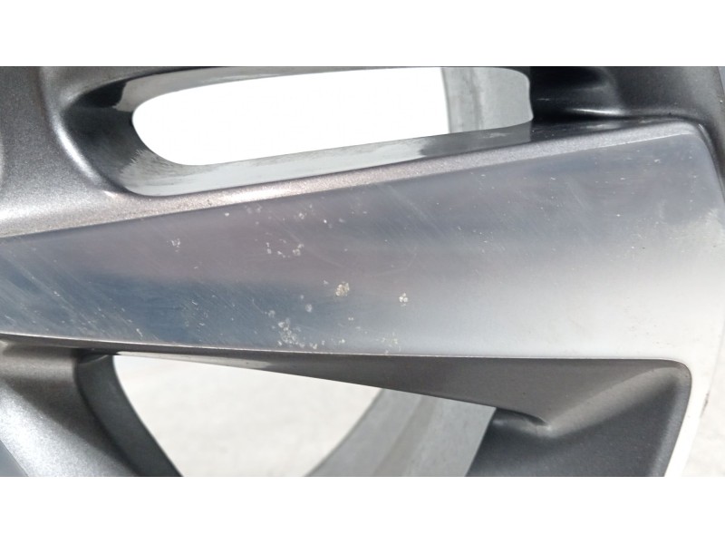 Recambio de llanta para peugeot traveller autobús (v_) 2.0 bluehdi 145 referencia OEM IAM 9810098577  