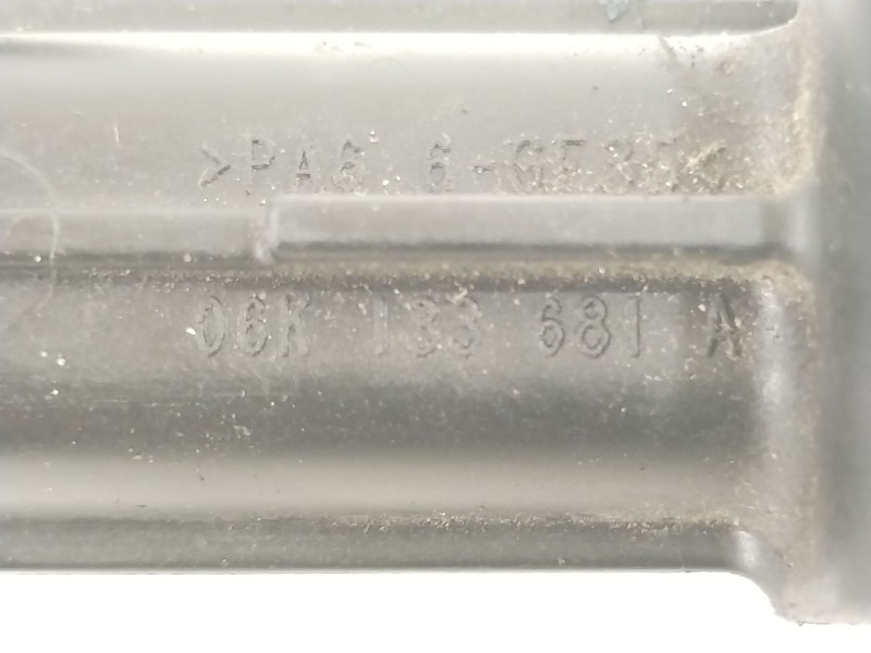 Recambio de rampa inyectora para seat leon (5f1) cupra 280 referencia OEM IAM 06K133681A  