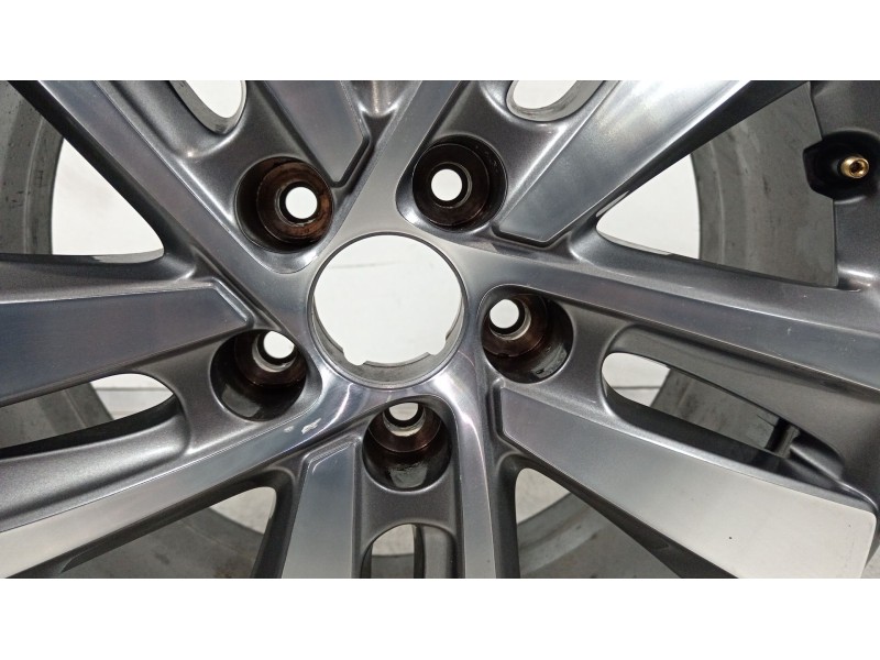 Recambio de llanta para peugeot traveller autobús (v_) 2.0 bluehdi 145 referencia OEM IAM 9810098577  