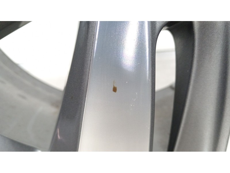 Recambio de llanta para peugeot traveller autobús (v_) 2.0 bluehdi 145 referencia OEM IAM 9810098577  