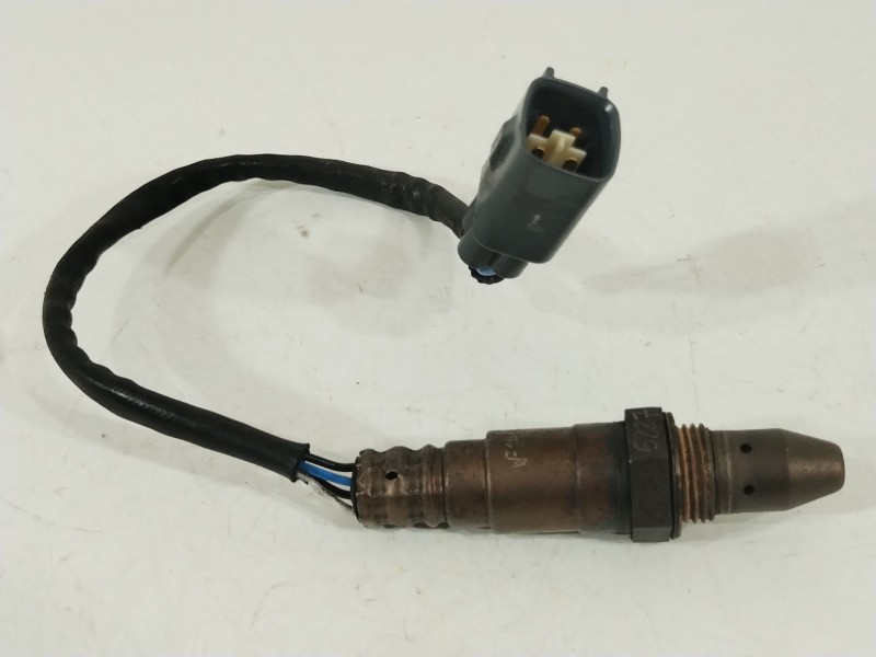 Recambio de sonda lambda para toyota auris (_e18_) 1.6 (zre181_, zre185_) referencia OEM IAM 8946752060  