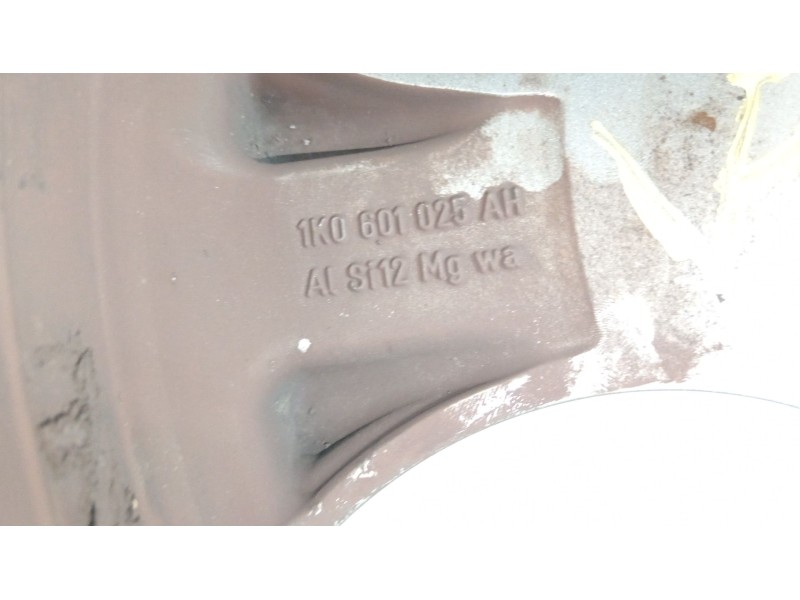 Recambio de llanta para volkswagen golf vi (5k1) gti referencia OEM IAM 1K0601025AH  