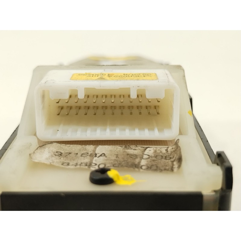 Recambio de mando elevalunas delantero izquierdo para toyota avensis sedán (_t25_) 2.0 (azt250_) referencia OEM IAM 8482005100 8