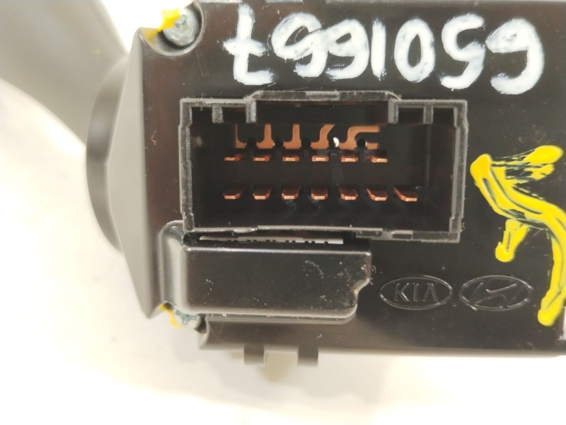 Recambio de mando limpia para kia carens iv 1.6 gdi referencia OEM IAM 93420A4661  