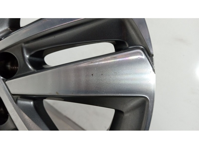 Recambio de llanta para peugeot traveller autobús (v_) 2.0 bluehdi 145 referencia OEM IAM 9810098577  