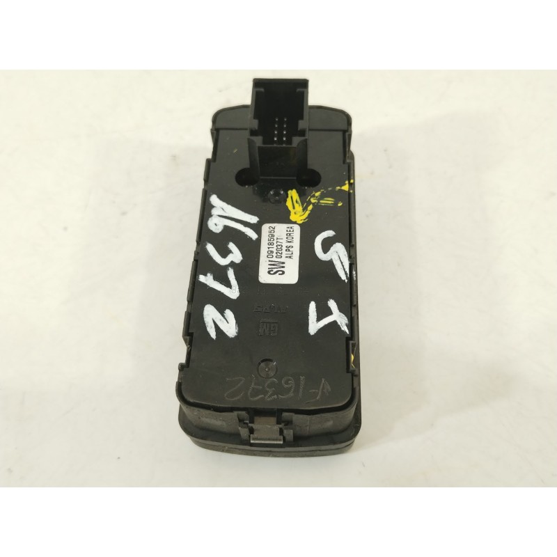 Recambio de mando elevalunas delantero izquierdo para opel vectra c (z02) 1.8 16v referencia OEM IAM 09185952 687833988 
