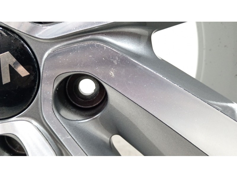 Recambio de llanta para kia niro (de) 1.6 gdi hybrid referencia OEM IAM 52910G5200  
