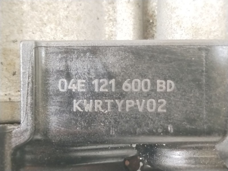 Recambio de bomba agua para seat ibiza (6p1) reference plus referencia OEM IAM 04E121600BD 04E121042 