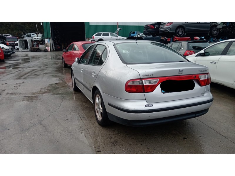 seat toledo ii (1m2) del año 2001