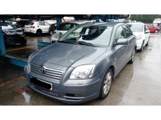 toyota avensis sedán (_t25_) del año 2003 2