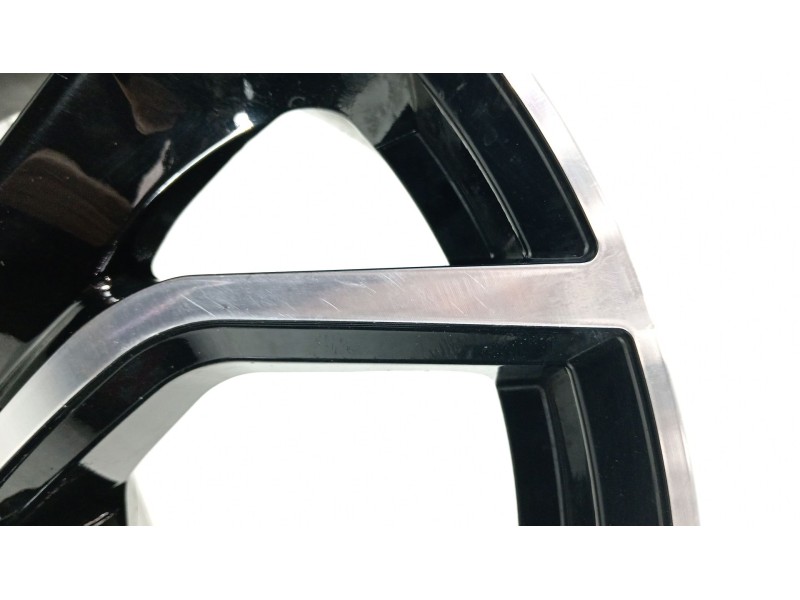 Recambio de llanta para audi a5 sportback (f5a) advanced quattro referencia OEM IAM 8.5JX19 H2 ET35  