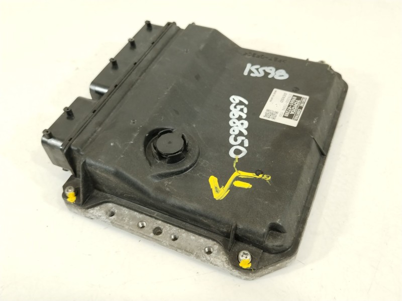 Recambio de centralita motor uce para toyota prius (_w3_) 1.8 hybrid (zvw3_) referencia OEM IAM 8966147280 2753007394 