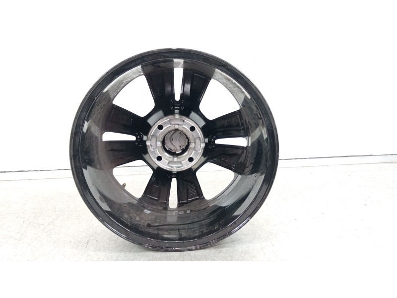 Recambio de llanta para citroën c3 iii (sx) 1.2 puretech 82 referencia OEM IAM 9813075077  