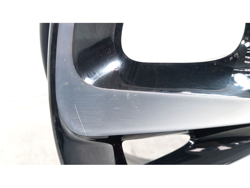 Recambio de llanta para citroën c4 picasso feel referencia OEM IAM 9813883177  