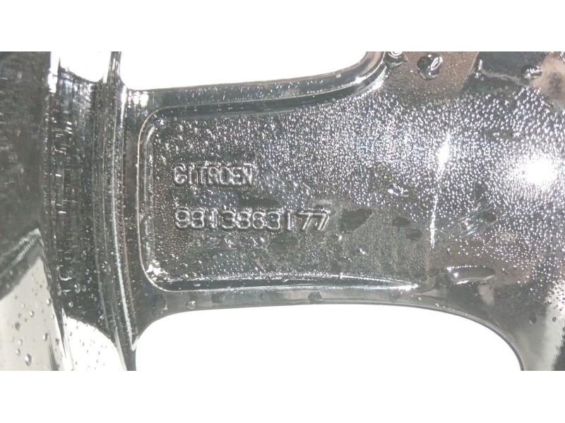 Recambio de llanta para citroën c4 picasso feel referencia OEM IAM 9813883177  