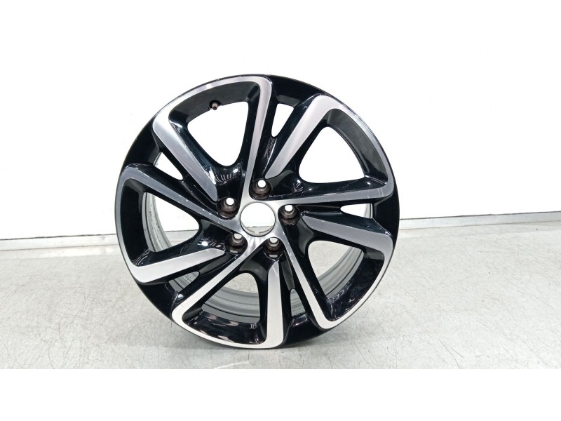 Recambio de llanta para citroën c4 picasso feel referencia OEM IAM 9813883177  