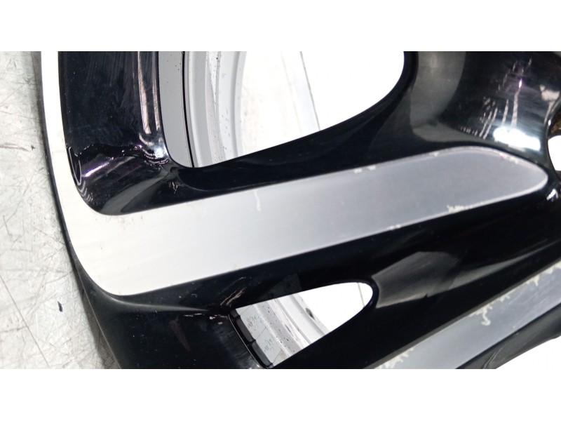 Recambio de llanta para citroën c4 picasso feel referencia OEM IAM 9813883177  