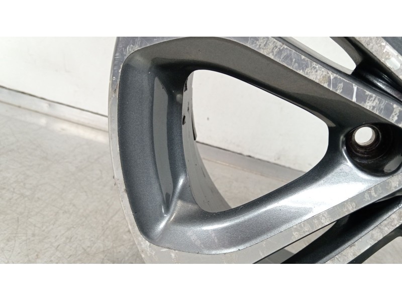 Recambio de llanta para kia cee´d (jd) 1.6 crdi 136 referencia OEM IAM 52910a2630  