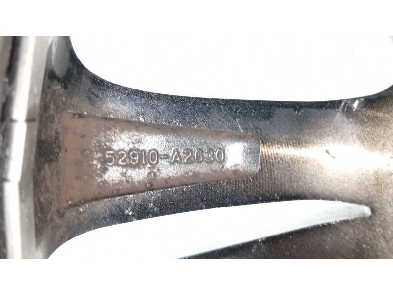 Recambio de llanta para kia cee´d (jd) 1.6 crdi 136 referencia OEM IAM 52910a2630  