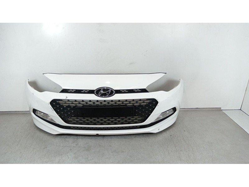 Recambio de paragolpes delantero para hyundai i20 ii (gb, ib) 1.4 crdi referencia OEM IAM 86511C8000  