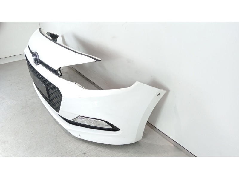 Recambio de paragolpes delantero para hyundai i20 ii (gb, ib) 1.4 crdi referencia OEM IAM 86511C8000  