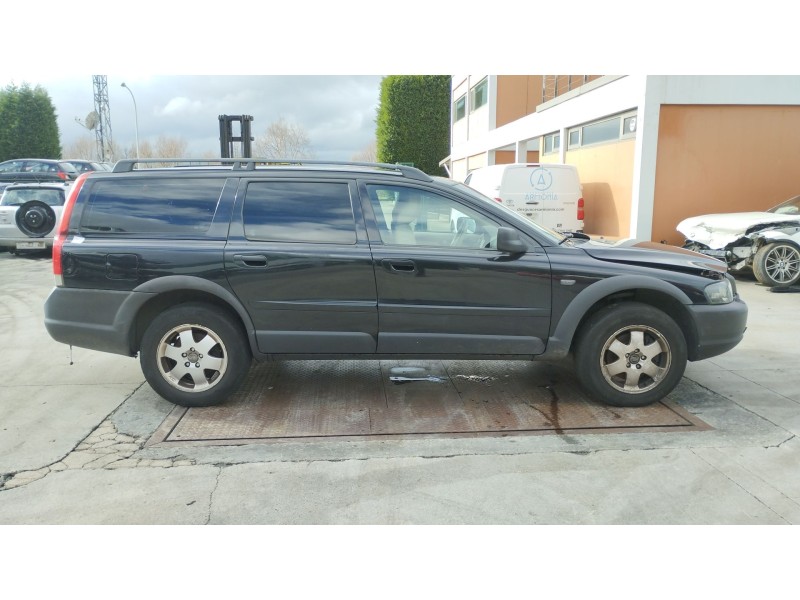 volvo xc70 i cross country (295) del año 2004