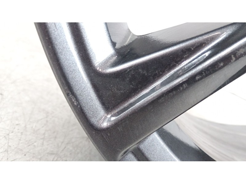 Recambio de llanta para honda cr-v vi hybrid referencia OEM IAM 18075A  