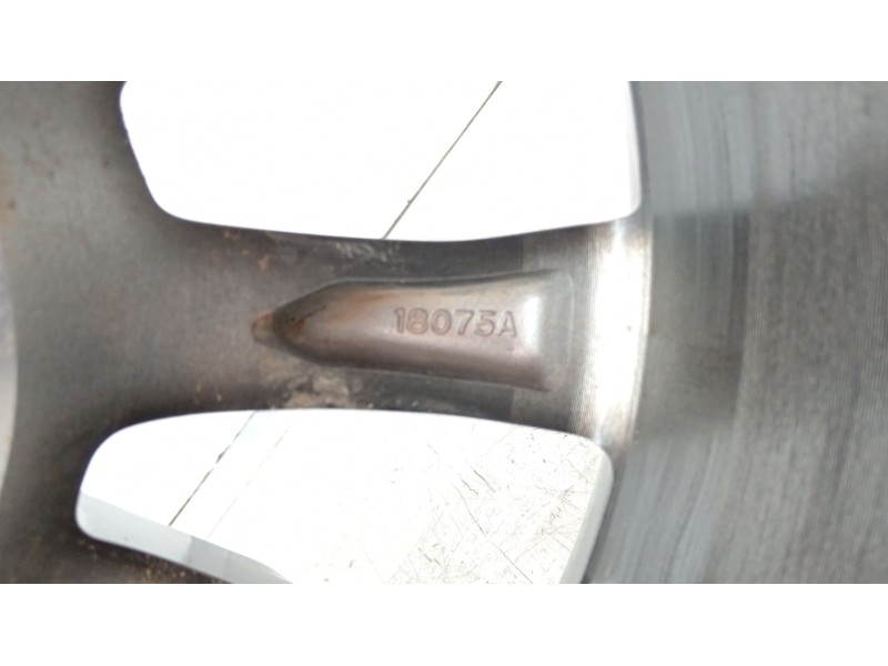 Recambio de llanta para honda cr-v vi hybrid referencia OEM IAM 18075A  