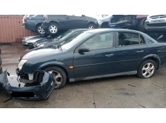 opel vectra c (z02) del año 2002 2